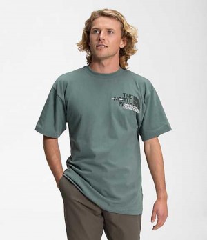 Camiseta The North Face Coordinates Hombre Verde | 7926438-AM